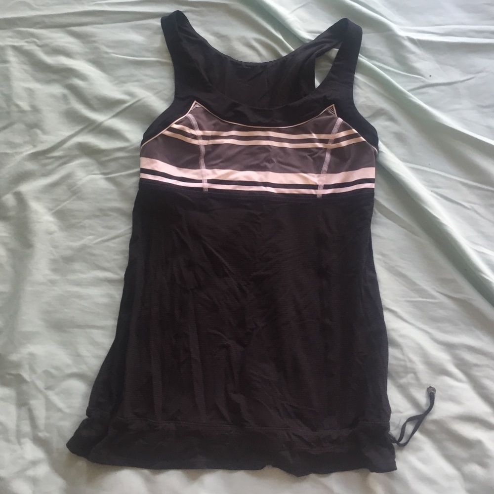 Lululemon racerback tank in black, worn once!